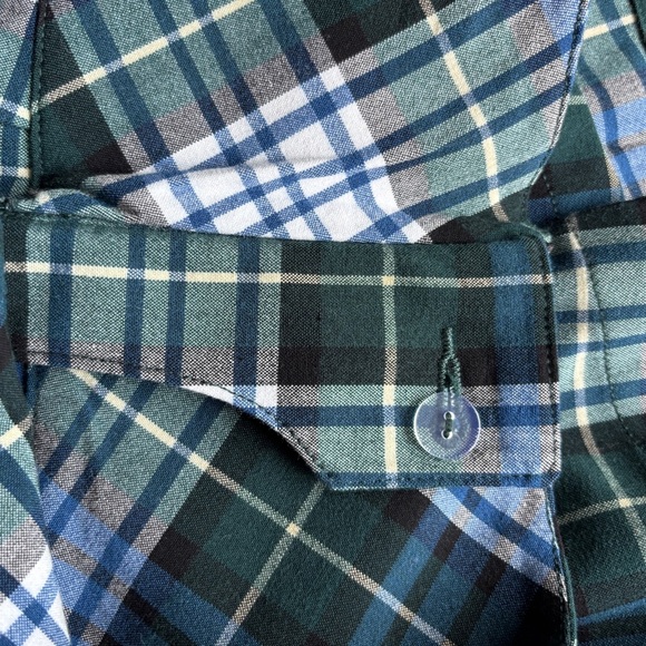 Pleated Skater Mini Skirt Size 0 Blue and Green Plaid    SKU 7 - Picture 6 of 9